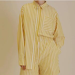 Aureum Gold Stripe Button Down Top Size Small